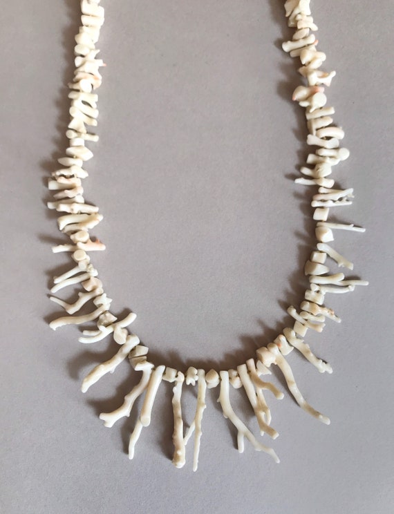 Vintage 70's Long White Branch Coral Beaded Neckl… - image 3