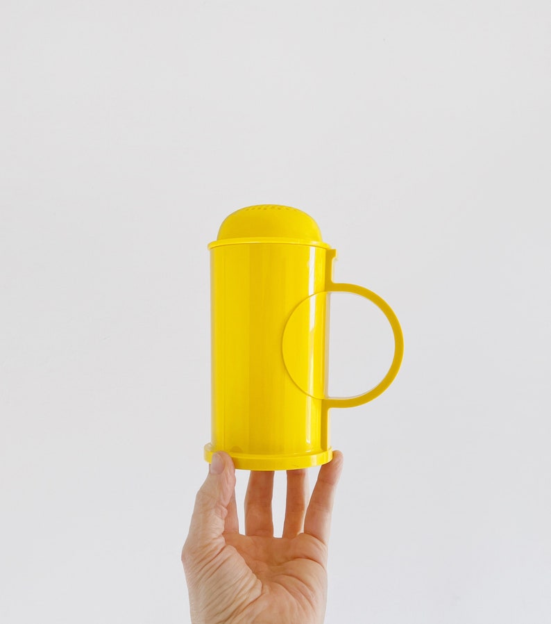 Vintage Dansk Designs Gunnar Cyren Mod Yellow Large Plastic Shaker Circa 1980's image 1