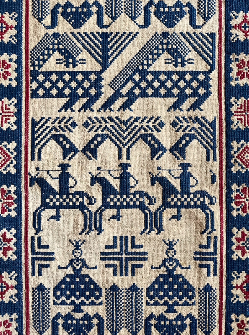 Fantastique vintage scandinave Folk Art Style point de croix Textile tapisserie traditionnel narratif figuratif motif coton tenture murale bleu image 2