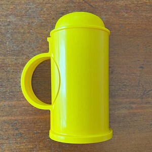 Vintage Dansk Designs Gunnar Cyren Mod Yellow Large Plastic Shaker Circa 1980's image 9