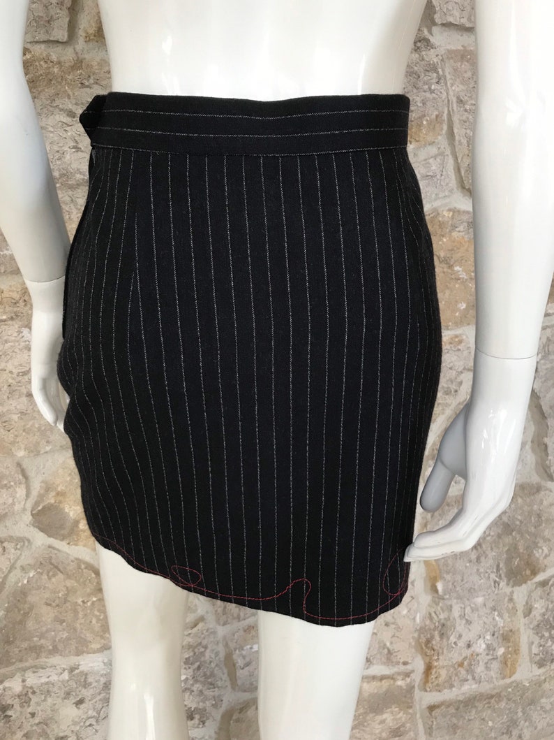 Vintage 1980s 1990s Moschino Cheap and Chic Pinstripe Skirt with Red Heart Stitching image 9