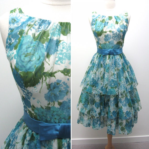 Pretty Vintage 1950s Jr. Theme Blue Floral Dress … - image 1