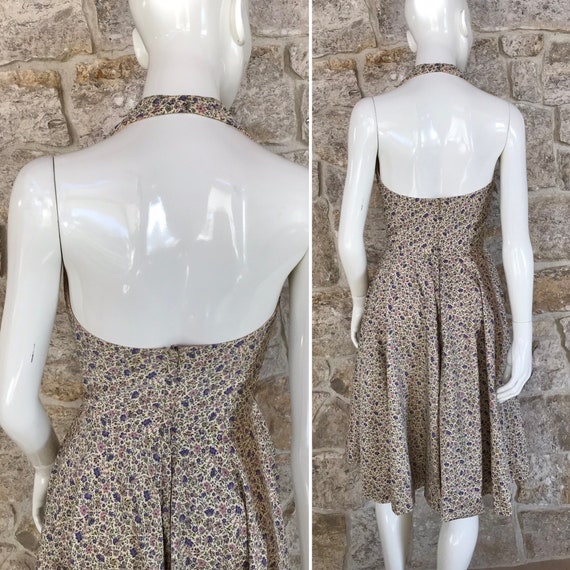 Pretty Vintage 1950s Floral Halterneck Backless D… - image 8