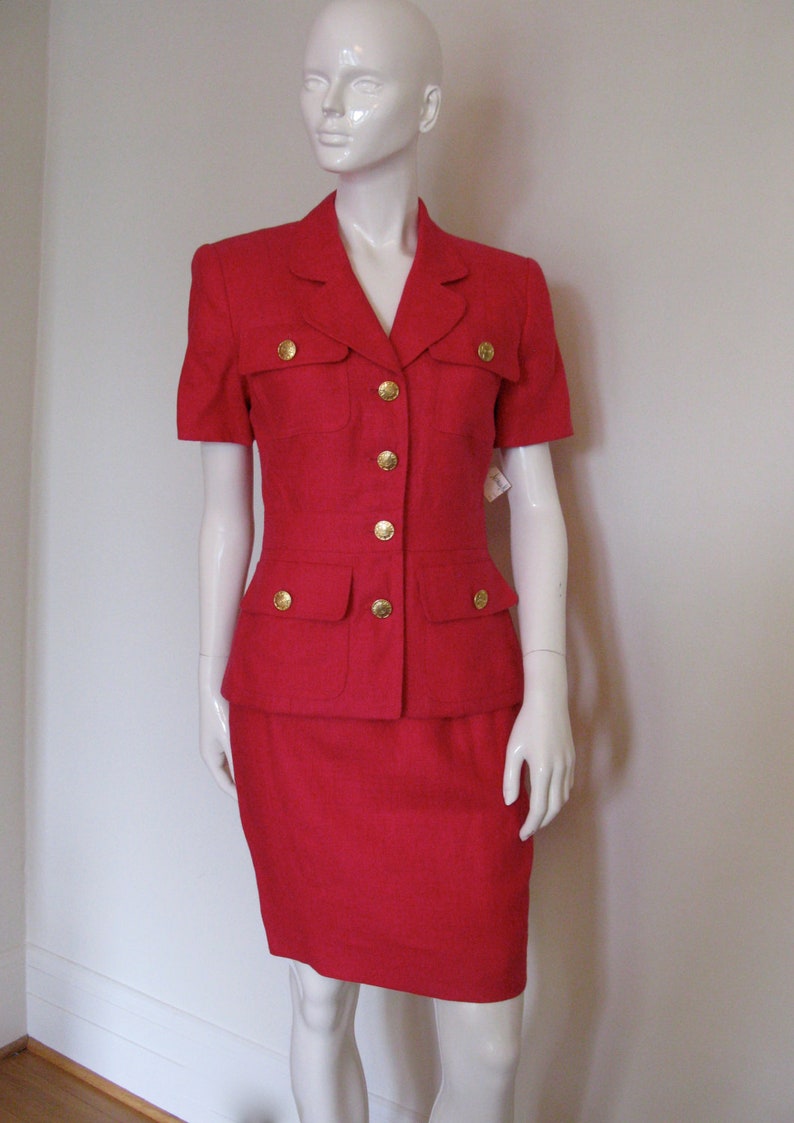 Vintage 1980s Scaasi Dress Fuchsia Linen Pencil Skirt Set Suit with Gold Buttons NWT image 2