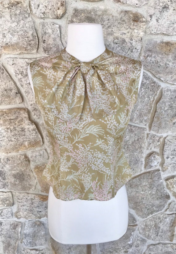 Vintage 1960s 1970s Beautiful Pastel Floral Silk … - image 6