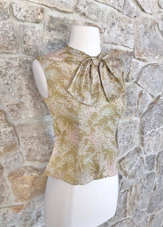 Vintage 1960s 1970s Beautiful Pastel Floral Silk … - image 3