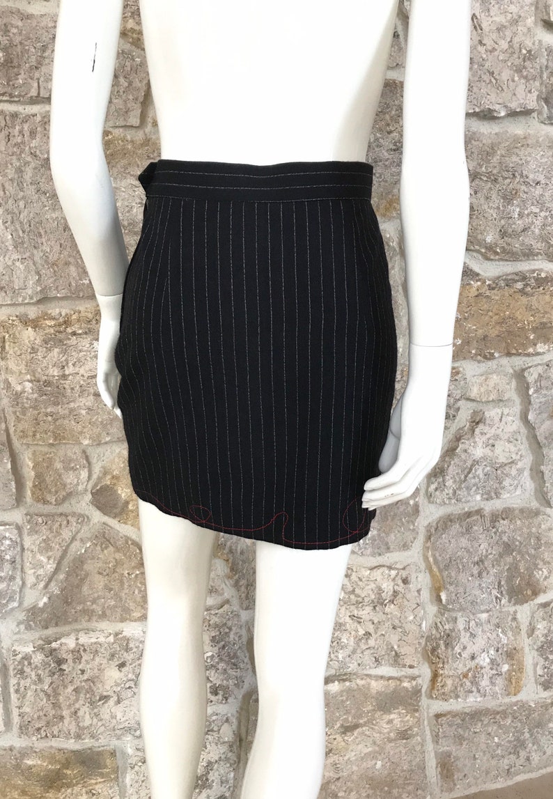 Vintage 1980s 1990s Moschino Cheap and Chic Pinstripe Skirt with Red Heart Stitching image 7