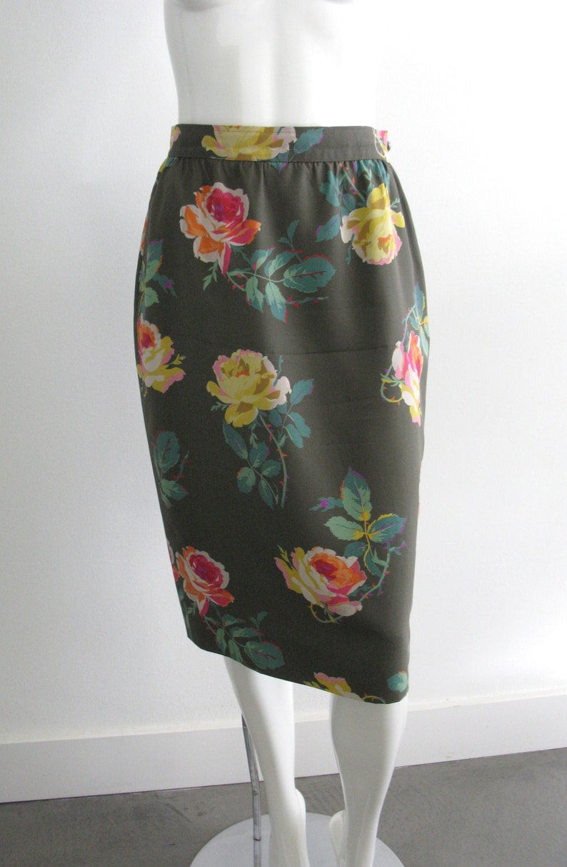 Vintage 1980s Ungaro Parallele Rose Print Pencil Skirt - Etsy