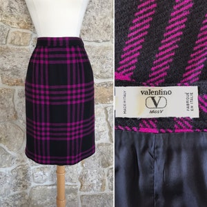 Beautiful Vintage 1980s 1990s Valentino Miss V Black and Fuchsia Plaid Pencil Skirt image 1