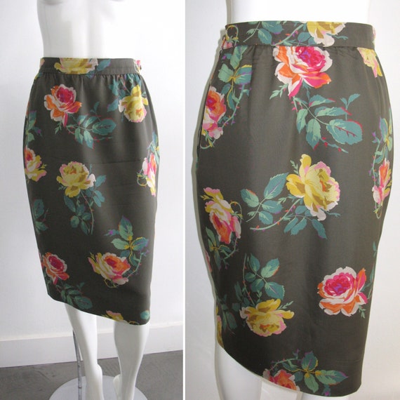 Vintage 1980s Ungaro Parallele Rose Print Pencil S