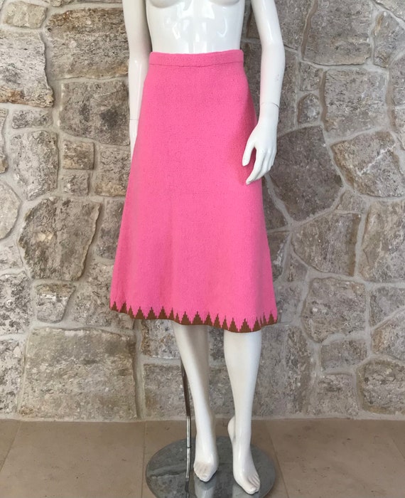 Pretty Vintage 1970s Adolfo Pink Knit Skirt - image 3