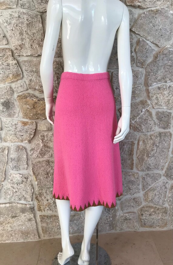 Pretty Vintage 1970s Adolfo Pink Knit Skirt - image 6