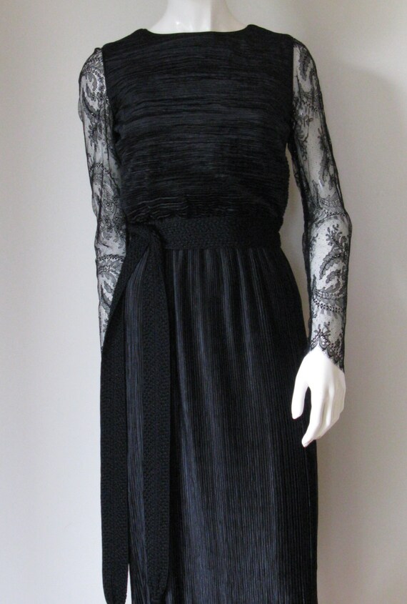 Elegant Vintage Oscar de la Renta Black Silk Dres… - image 4