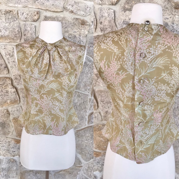 Vintage 1960s 1970s Beautiful Pastel Floral Silk … - image 2