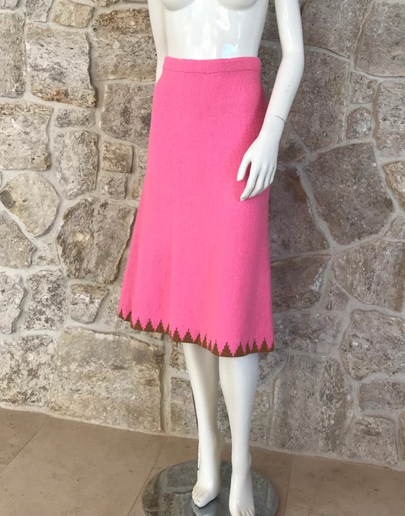 Pretty Vintage 1970s Adolfo Pink Knit Skirt - image 4