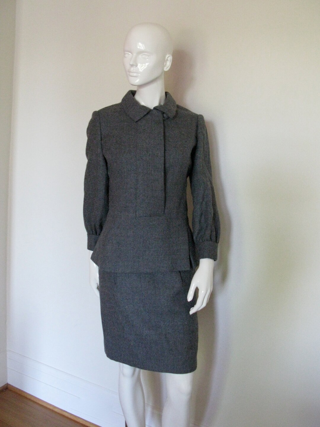 Vintage 1960s Geoffrey Beene Gray Wool Skirt Suit With - Etsy