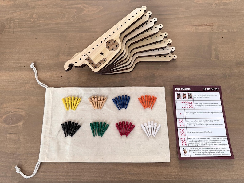 Pegs and Jokers Brettspiel - Hartholz Bild 2