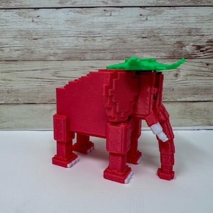 Strawberry Elephant Brainrot Figurine – 3D Printed Fidget Desktop Buddy