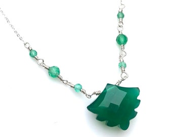 Green Onyx and Sterling Silver Deco Pendant Necklace - Gift for her - Stacking - festive jewellery