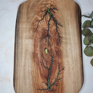 LBG1 Lightning Burning Resin Camphor Laurel Charcuterie Board