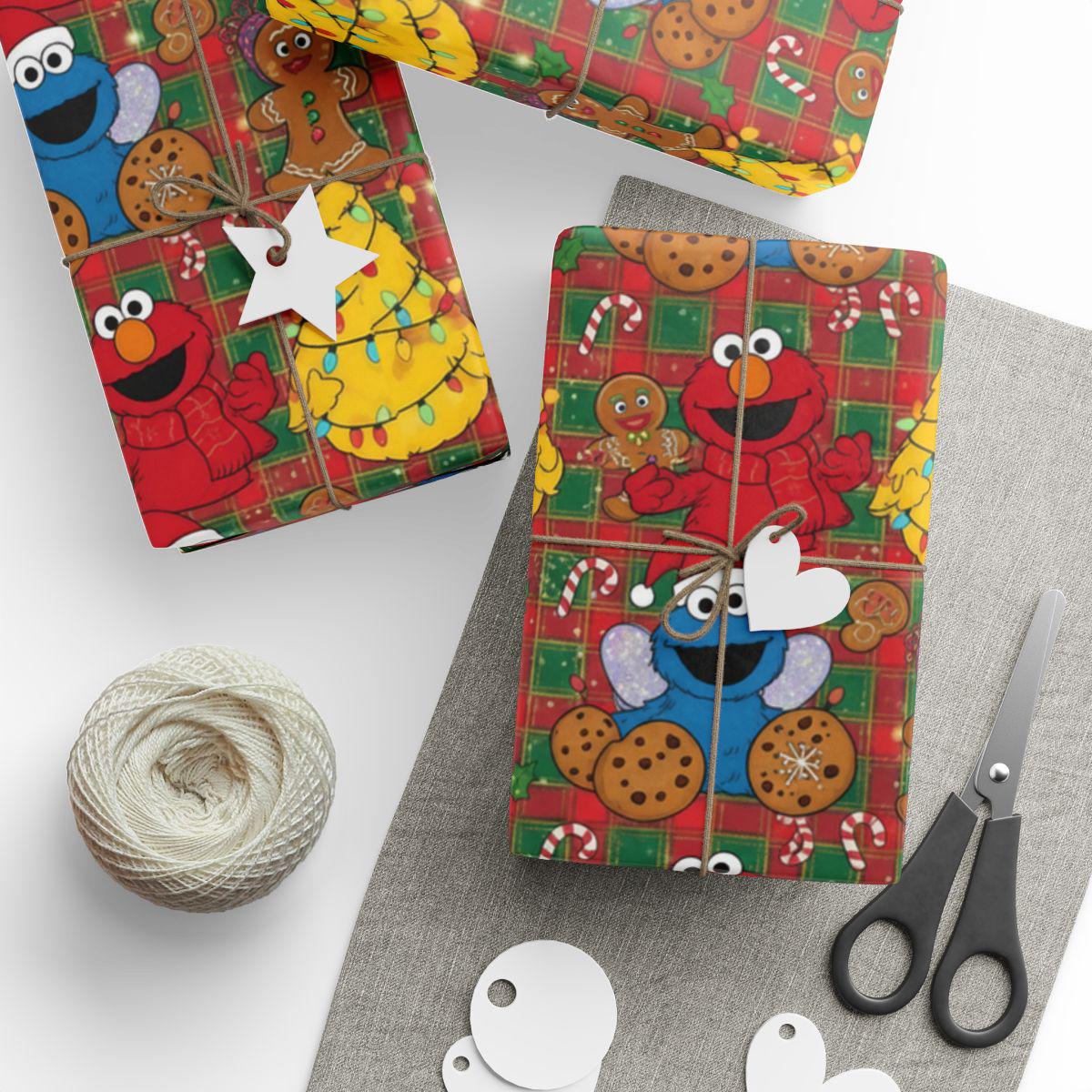 Discover Sesame Street Christmas Wrapping Paper, Elmo and Friends Holiday