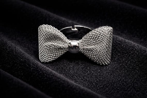 Statement Bow Mesh Ring, Adjustable Modern Silver… - image 2