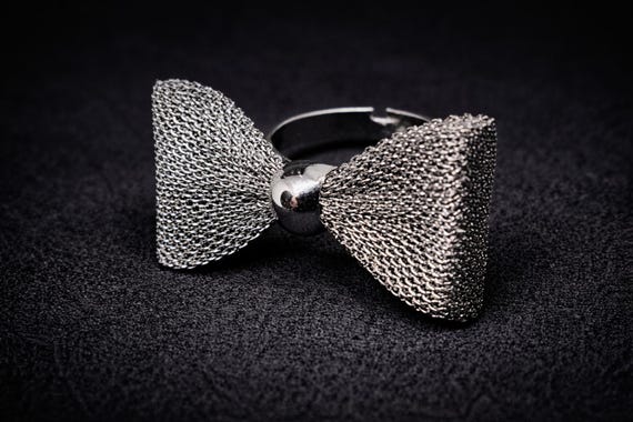 Statement Bow Mesh Ring, Adjustable Modern Silver… - image 3
