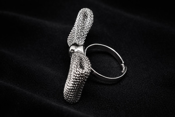 Statement Bow Mesh Ring, Adjustable Modern Silver… - image 4