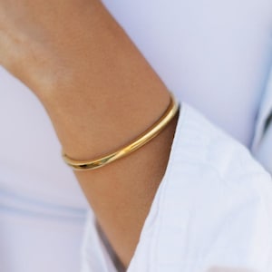 Waterproof 14k Gold PVD Bangle | Minimalist Stacking Bracelet