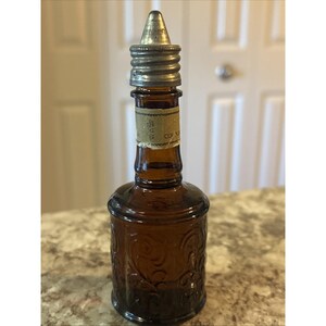 Vintage STETSON Cologne Amber Round Glass Bottle Metal Top 1.5 FL OZ 画像 3