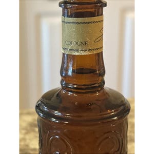 Vintage STETSON Cologne Amber Round Glass Bottle Metal Top 1.5 FL OZ 画像 7