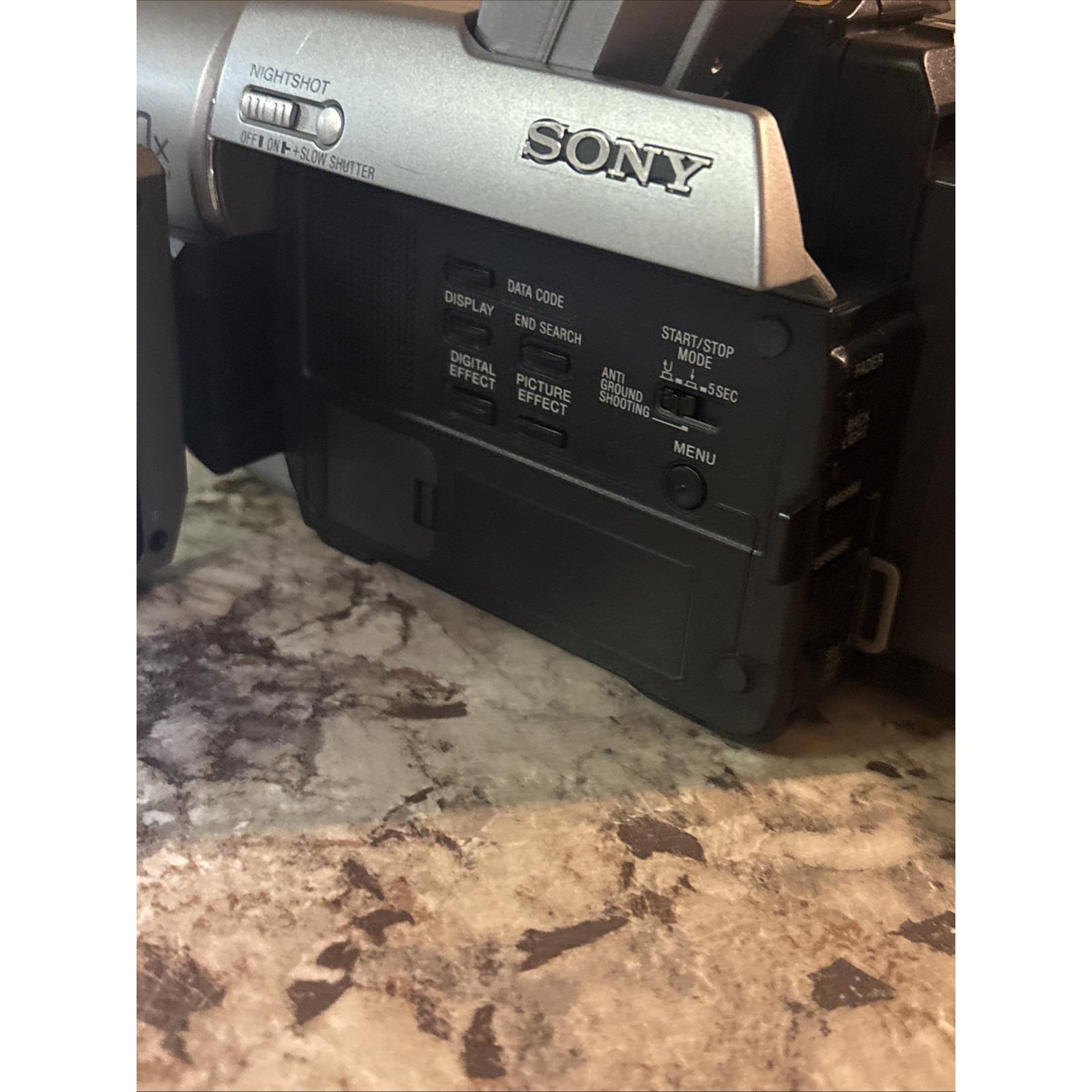 Sony Handycam DCR-TRV310 NTSC-camcorder Digital 8 digitale