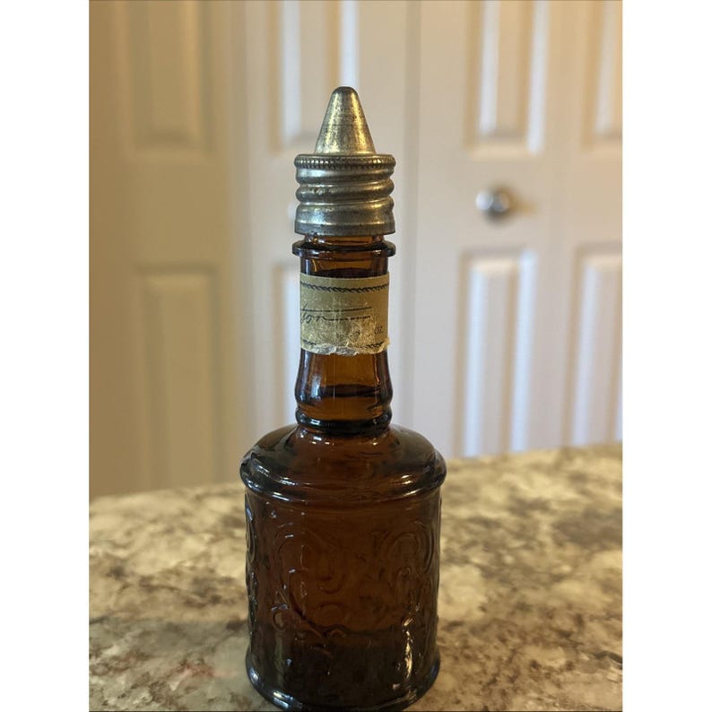 Vintage STETSON Cologne Amber Round Glass Bottle Metal Top 1.5 FL OZ 画像 2
