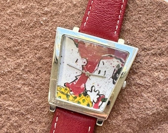 RARE SNOOPY by Everhart TM "Doggie Dearest" Unisex Watch with Red Leather Band