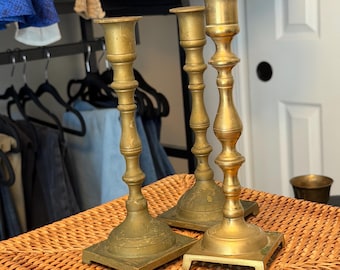 Set of 3 Vintage Brass Candlesticks Made in Japan, Graduated Taper Candle Holders, Square Base, Patina Brass Decor