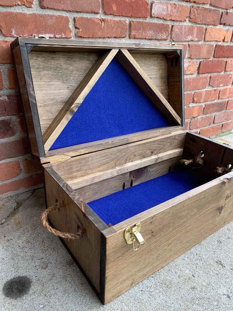 24 Military Chest and Shadow Box Tray, with Flag Display on Lid image 2