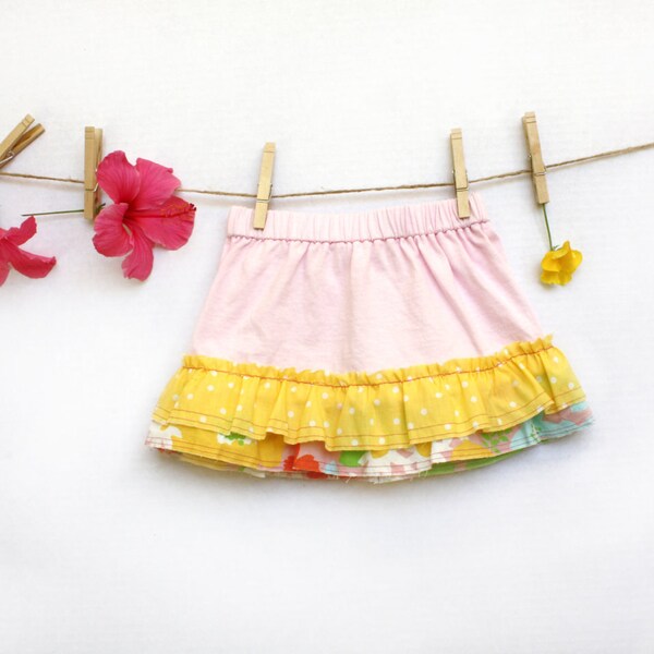 Reserved for Kari-Girls Summer Skirt, Size 2, Light Pink with A Double Ruffle in Yellow, Kids, Clothing, Children, Clothes, Play Clothes