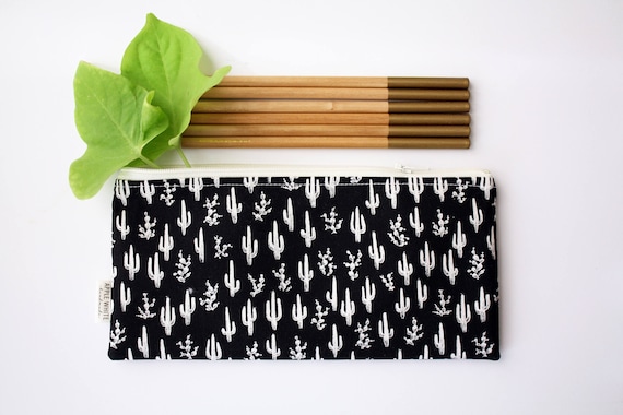 Saguaro Kaktus Federmppchen: Schwarz und Weie Reiverschluss Tasche -  Etsy.de