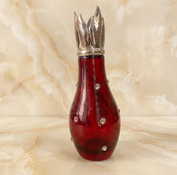 Vintage Lampe Berger Crystals Red Lacquered Glass Perfume Burner – Rhinestone Decanter