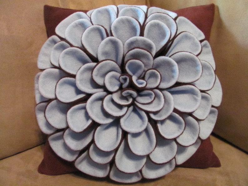 Felt Flower Pillow Pattern DANIELLA DAHLIA Felt Flower Throw - Etsy