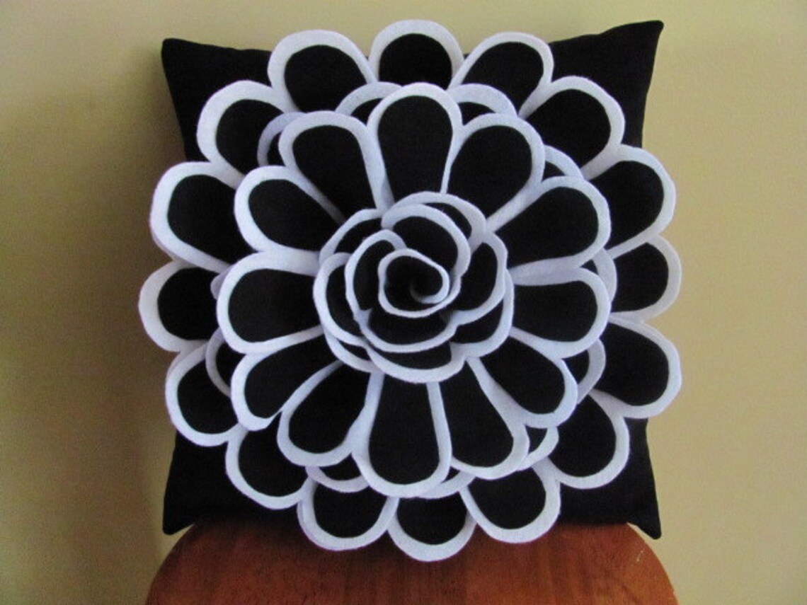 Decorative Pillow Daisy ROSE Felt Flower Pillow Pattern Felt Flower