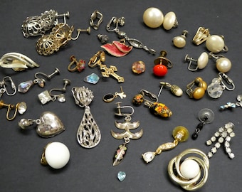 Vintage Clip Earring Lot, Craft Supplies, Broken Jewelry Pieces