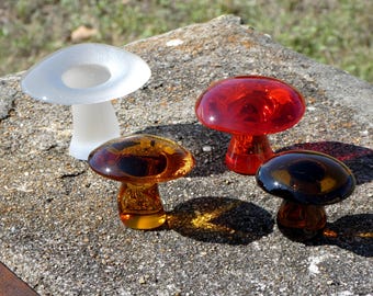 Viking Mushrooms THREE Viking plus One - Large Crystal Frost-Small Persimmon-Small Amber-Small Brown Unknown 1960s Glass