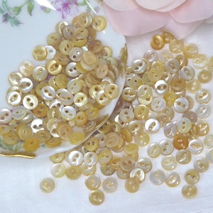 5mm-3/16&quot; Amber/Gold Tiny Mother Of Pearl Vintage Real Shell Buttons, Tiny &quot;Cat Eye&quot; MoP Yellow Buttons 15ct/200ct FUN LOW PRICE !!!