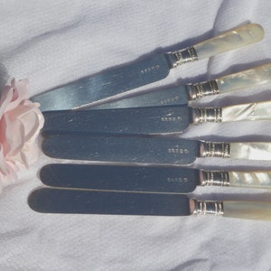 SIX Mother of Pearl Knives Silver Plate 7 5/8&quot;, 6 Mother of Pearl Knives English Silver Plate Marked