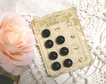 7 Antique Black Glass Buttons 10mm Still on Card, Nouveaute Antique Small Black Glass Buttons Self Shank Old Original Card Shabby Card (1TD)