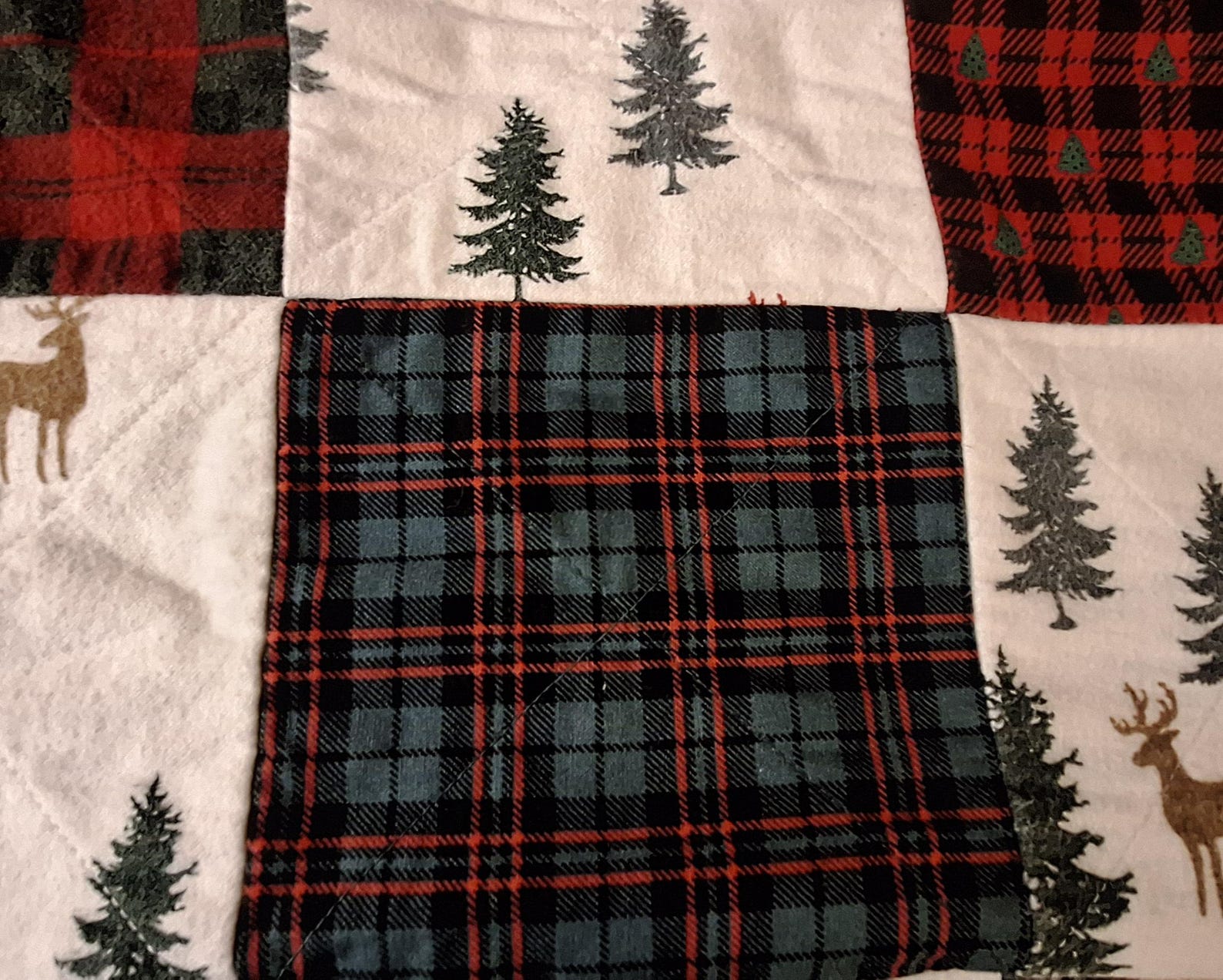 Handmade Christmas Plaid Rag Quilt – Santa and Reindeer Blanket (41x41 ...