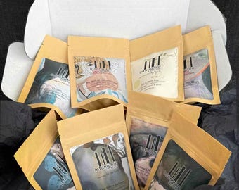 Specialty Coffee Gift Box Set of 8 Assortment (8x50g). Original Artwork & Classic Film Name on Each Bag.