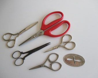 Vintage Steel Pinking Shears Black Handle Scissors Made in Japan