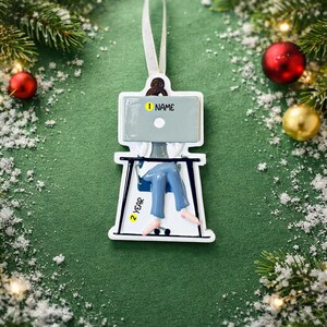 Adorno personalizado de trabajadora a distancia / Regalo personalizado para el hogar y la oficina / Detalles 3D en relieve